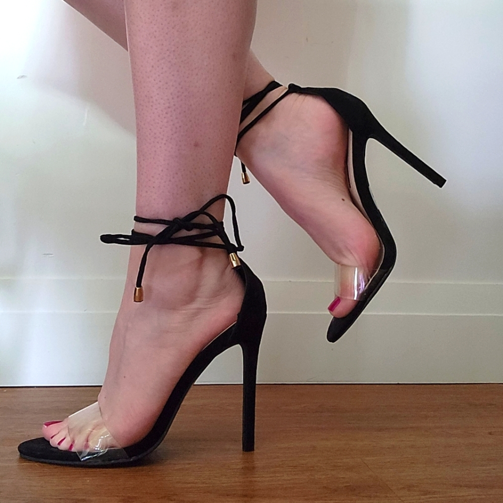 Liliana Tie up Heels in Black - Size 6.5